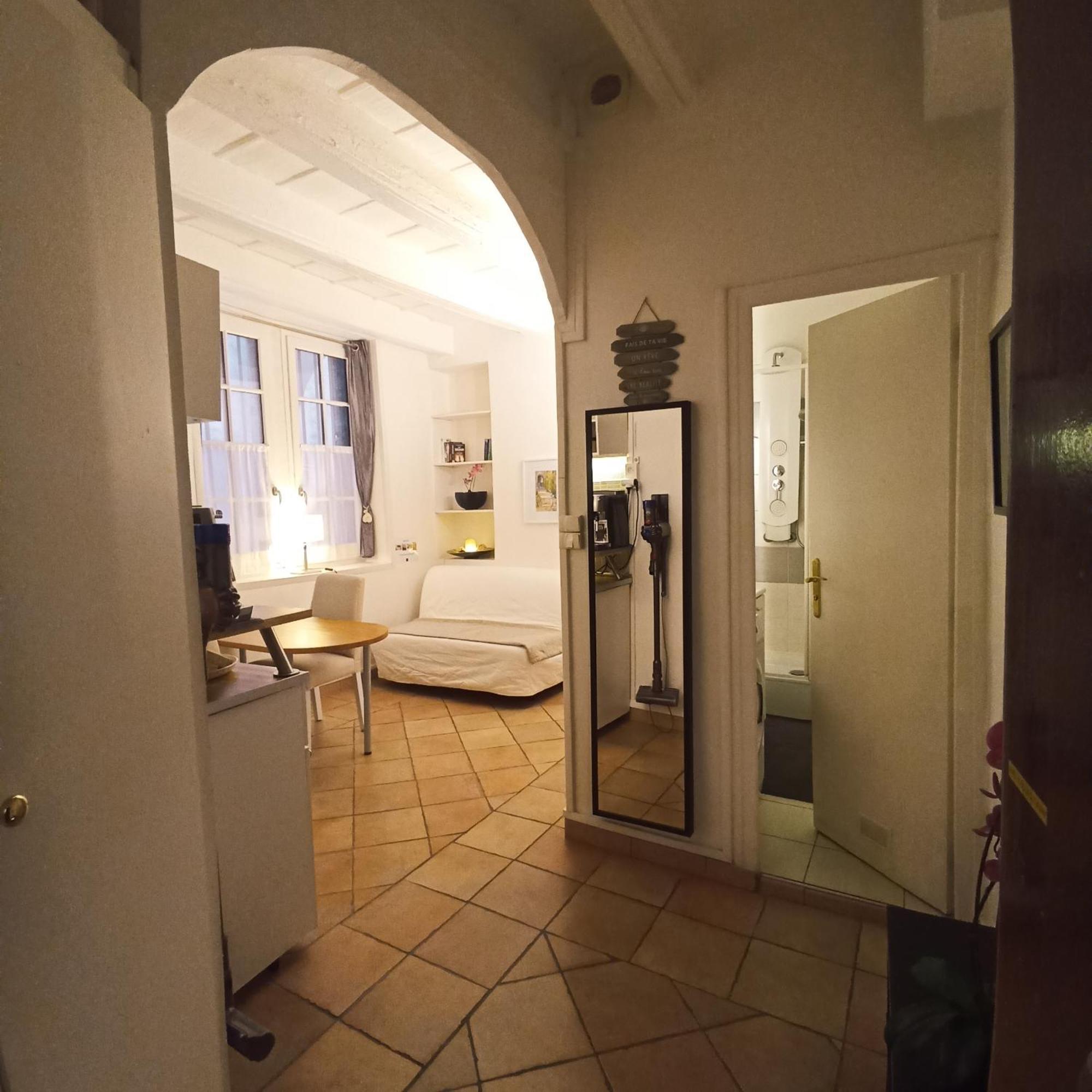 Bed & Breakfast La Loge Du Vieux 2*
